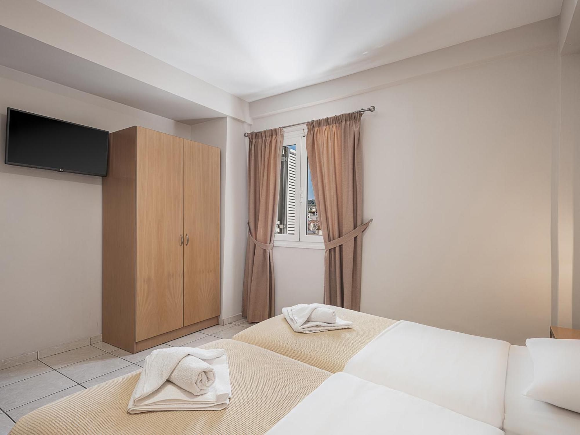 Theofilos City Hotel خانيا المظهر الخارجي الصورة