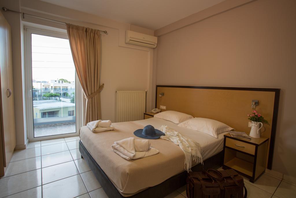 Theofilos City Hotel خانيا المظهر الخارجي الصورة